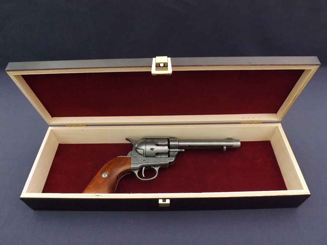 Denix SA REPLIKA REWOLWERU PEACEMAKER W PUDEŁKU MODEL 1106G+P01 1106G+P01