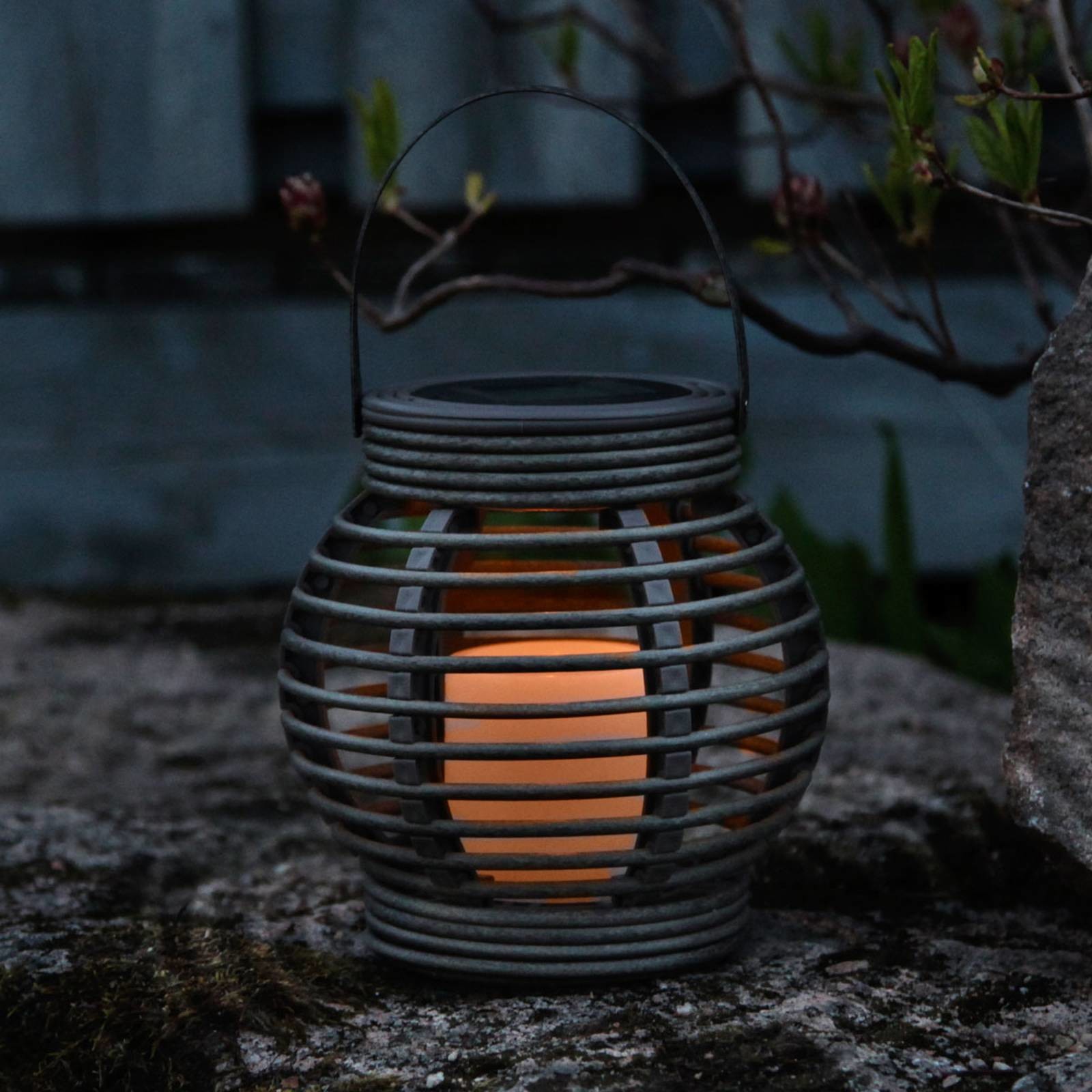 STAR TRADING Brązowa lampa solarna Lantern imituj. rattan, LED