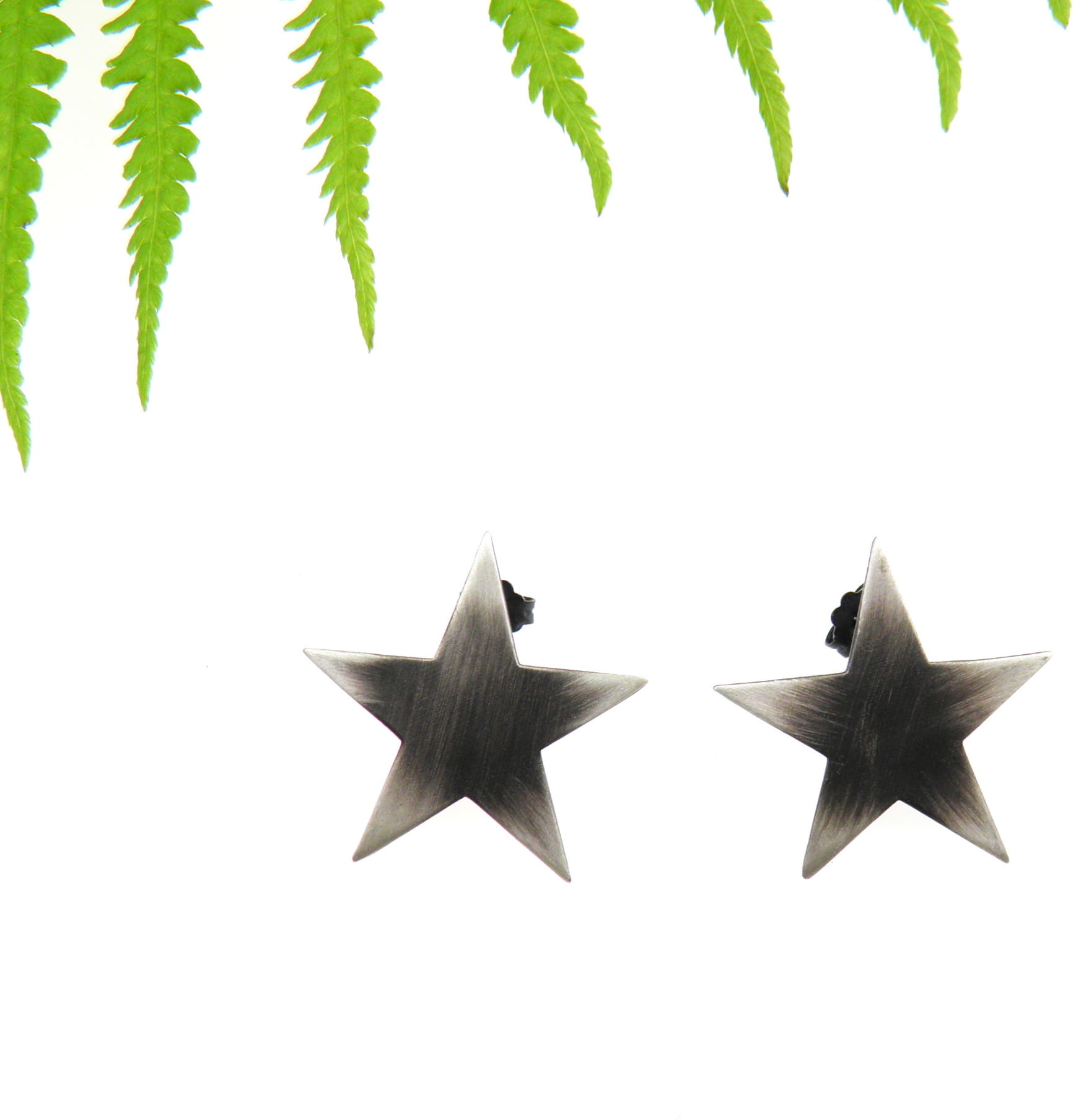 Venus Galeria Gwiazdy duże szare na sztyftach - kolczyki srebrne