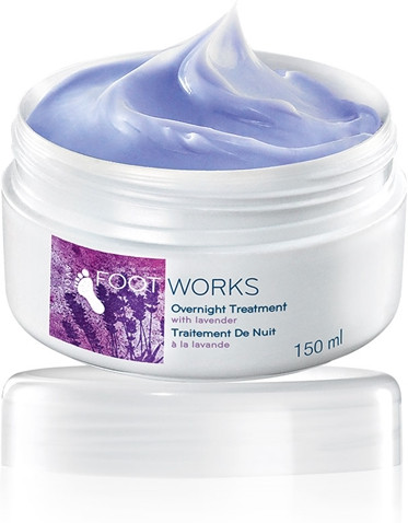 Avon Intensywnie nawilżająca kuracja lawendowa do stóp