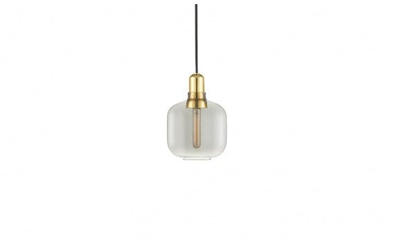 Normann Copenhagen Lampa wisząca Amp 502164 przydymiona oprawa w stylu nowoczesnym 502164