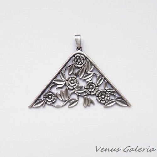 Zawieszka srebrna - Oksydowane wianuszki 38