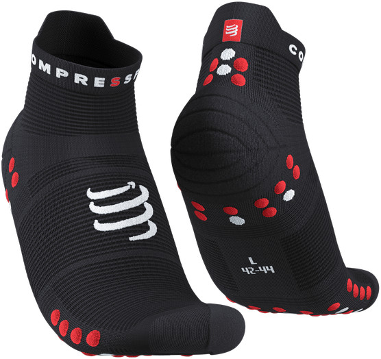 Compressport Skarpetki do biegania krótkie ProRacing Socks V4 czarno-czerwone