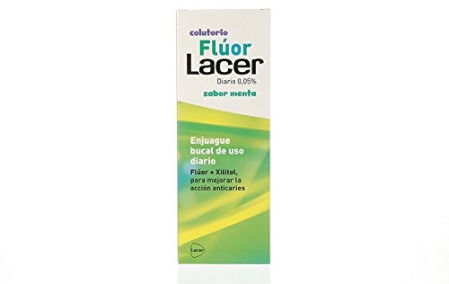 Lacer arkuszy jaskrawy 0,05% Mint 500 ML.