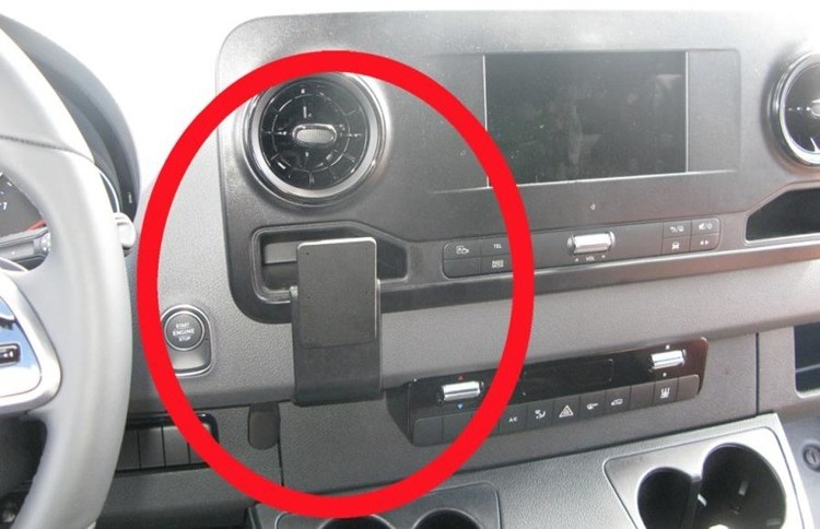 Brodit ProClip do Mercedes Benz Sprinter 2019 805446
