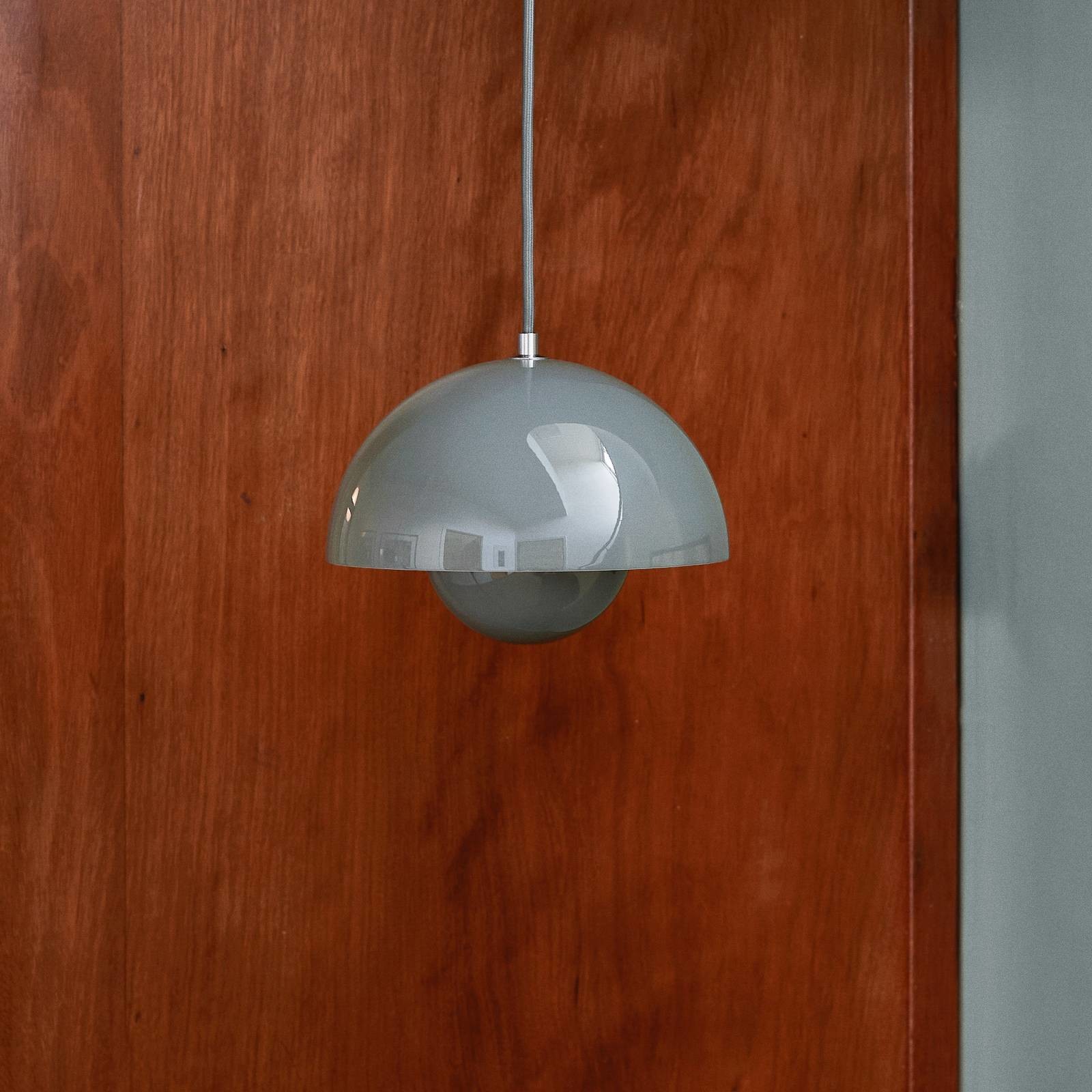 FLOWERPOT &TRADITION &Tradition VP1 wisząca 23 szaroniebieska