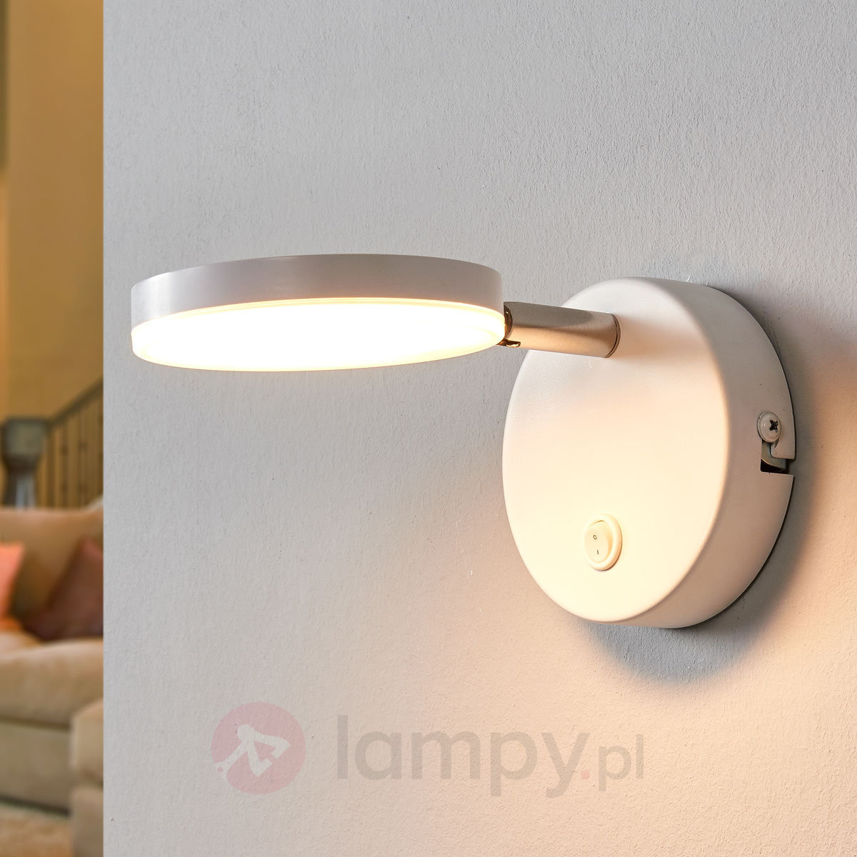 Lindby Ciasna okrągła lampa ścienna z wyłącznikiem  w tym LED - Milow