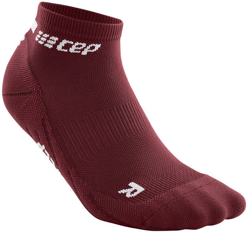 CEP The Run Low Cut Socks Women, czerwony II | EU 34-37 2022 Skarpetki kompresyjne WP2A8R2