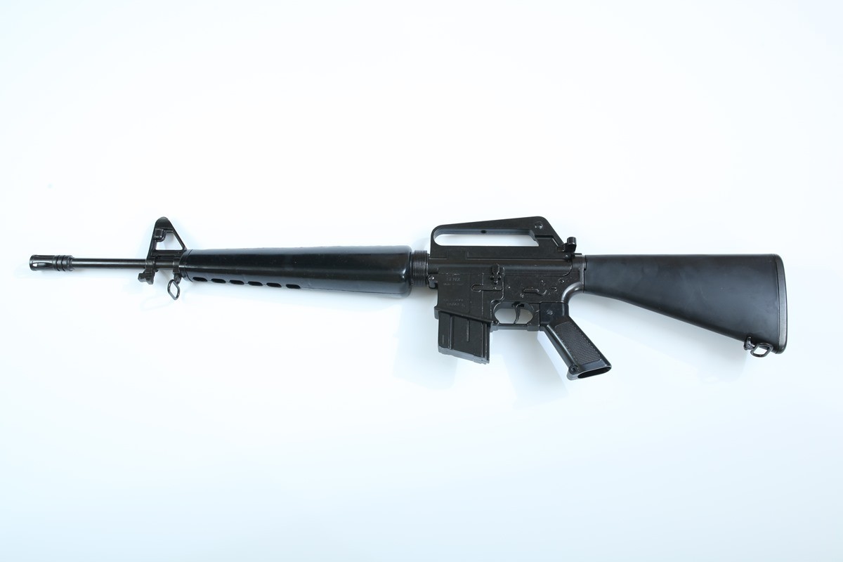 Denix SA REPLIKA M16A1 KARABIN SZTURMOWY, USA - WIETNAM MODEL 1133 1133