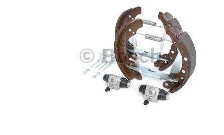 BOSCH Szczki hamulcowe - komplet 0 204 114 547