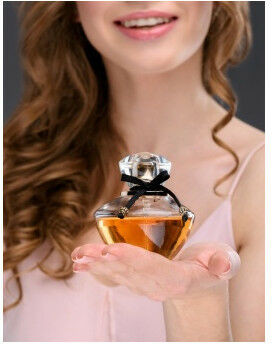 Warsztaty tworzenia perfum  Warszawa P0009278