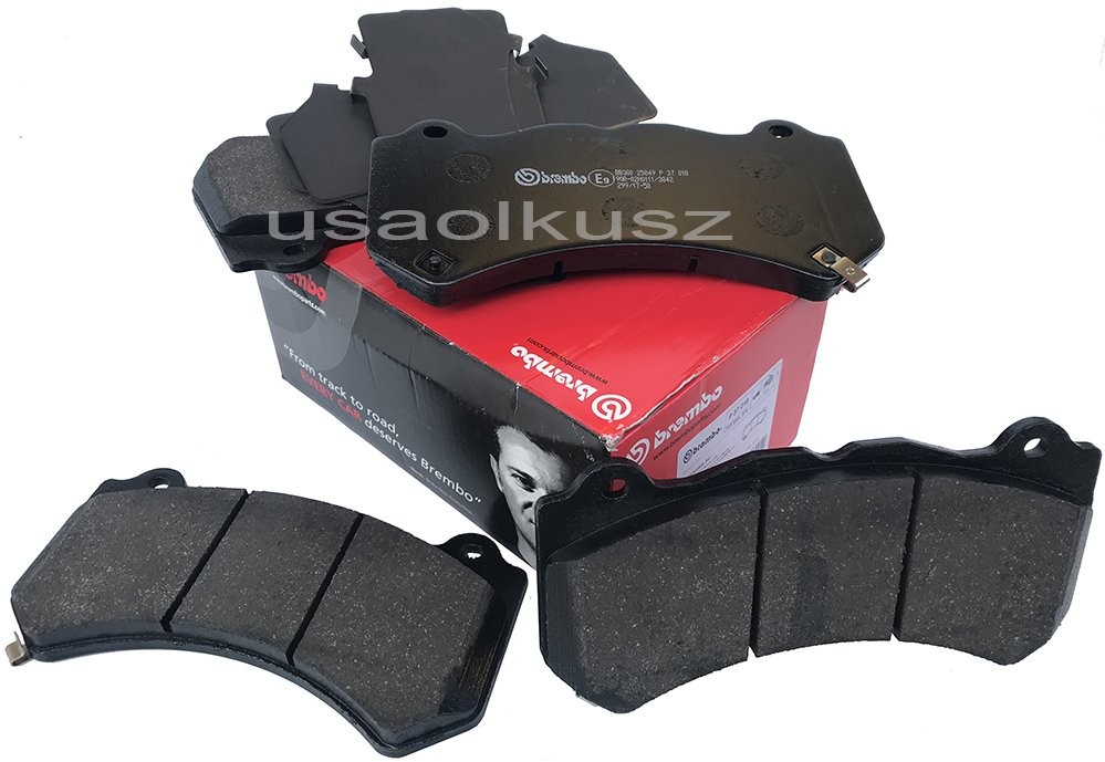 BREMBO Klocki hamulcowe przednie Dodge Challenger SRT Hellcat 2015
