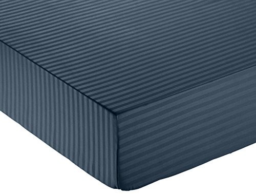 AmazonBasics Deluxe Microfiber Fitted Sheet prześcieradło z mikrofibry, z gumką, niebieski morski, 140x200 x 30 cm DFTD-NBL-005