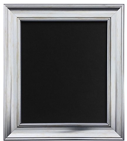 NA FRAMES BY POST FRAMES BY POST Scandi postarzana srebrna ramka zdjęcia z czarną podkładką 35 x 20 cm VB00PUQI0WO
