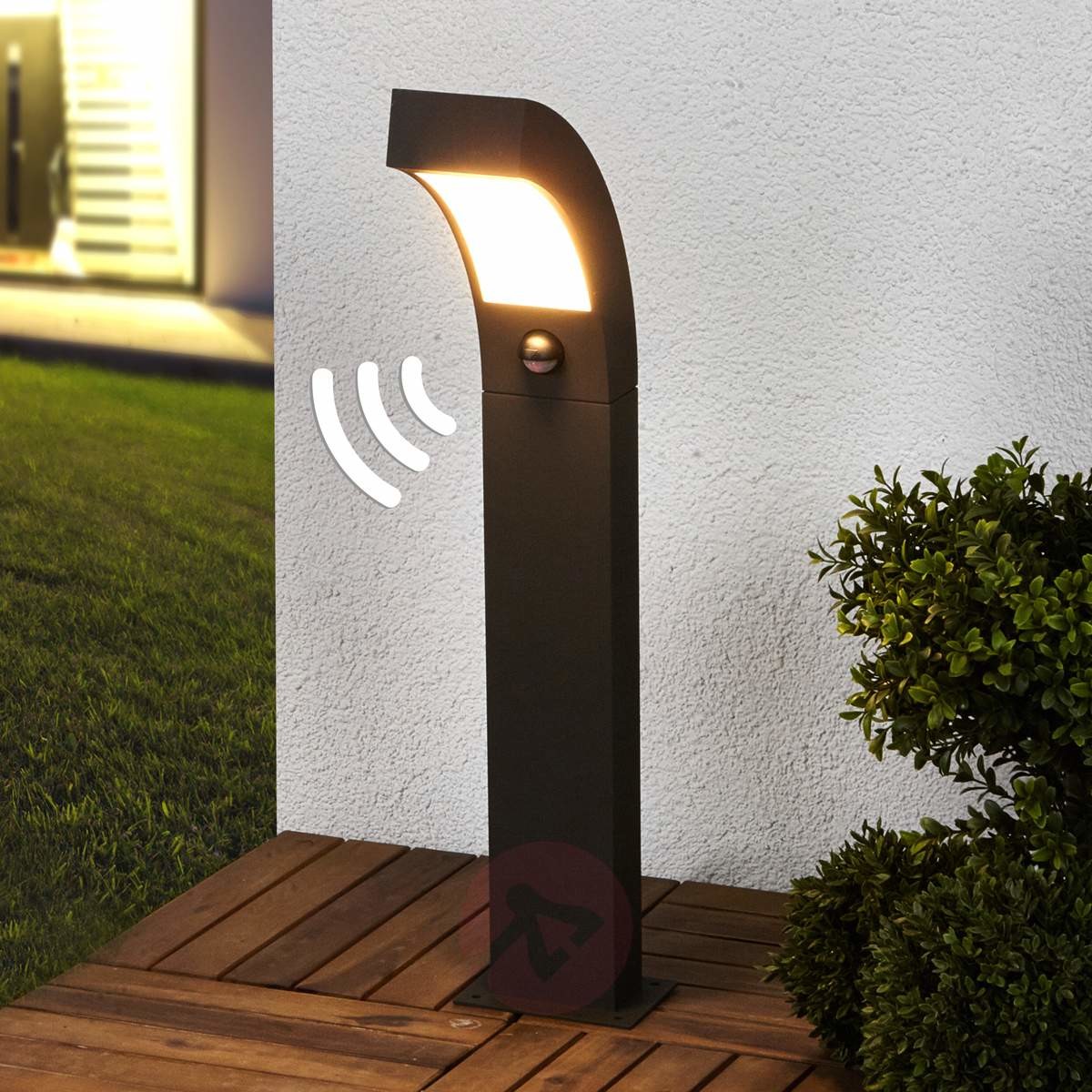 Lampenwelt Lampa na cokół z czujnikiem ruchu Lennik z LED