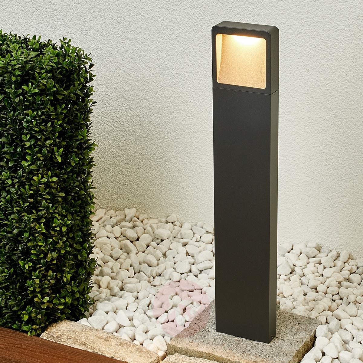 Lampenwelt LEYA - nowoczesne oświetlenie ścieżek z LED