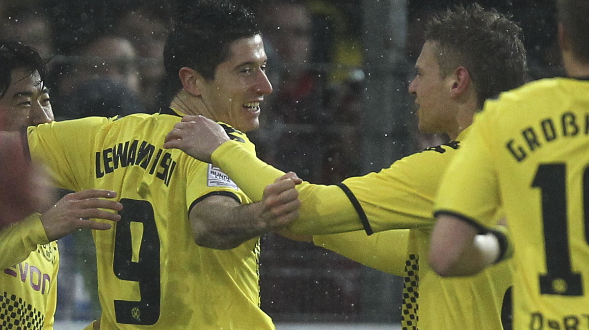 Robert Lewandowski (C) i Łukasz Piszczek (P)