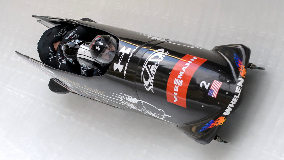 Bobslej Stevena Holcomba