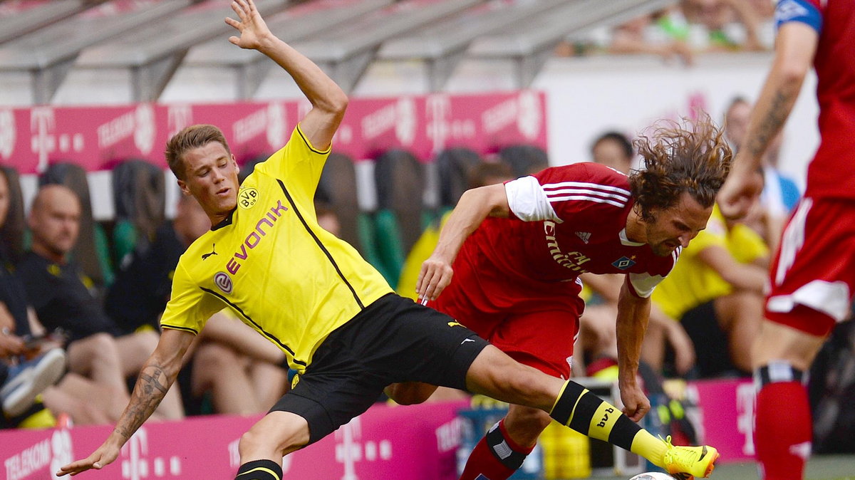 FBL-GER-TELEKOM-CUP-HAMBURG-DORTMUND