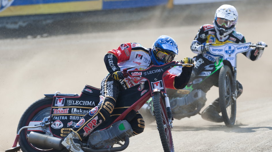 ŻUŻEL LIGA POLSKA LECHMA START GNIEZNO UNIBAX TORUŃ