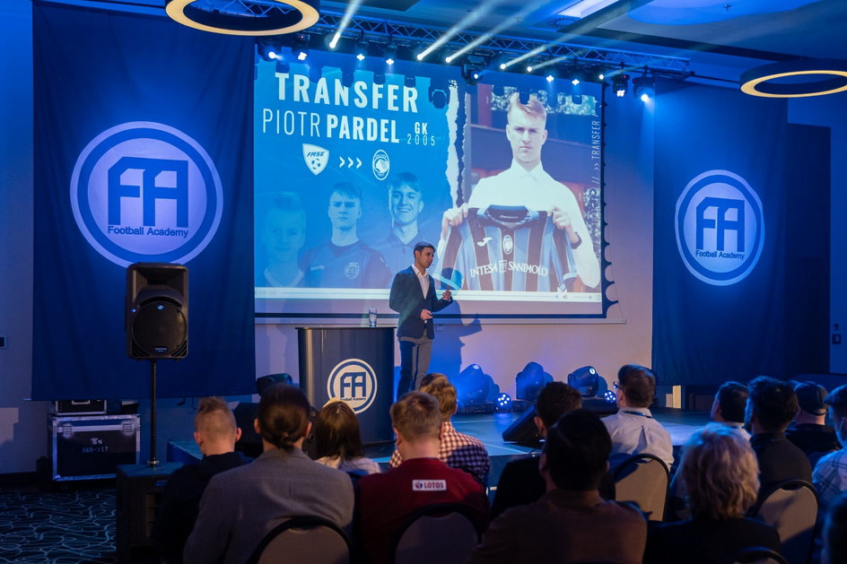 Prezes Football Academy Radosław Soperczak opowiada o transferze Piotra Pardela do Atalanty Bergamo