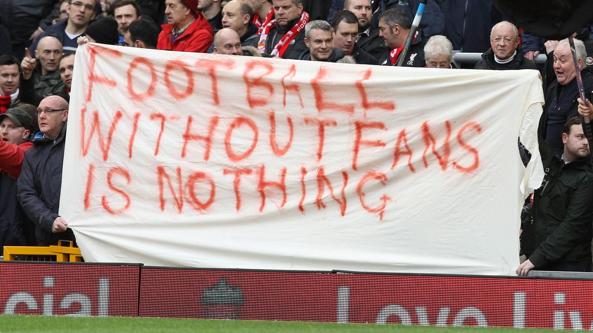 Kibice Liverpoolu opuścili stadion w ramach protestu
