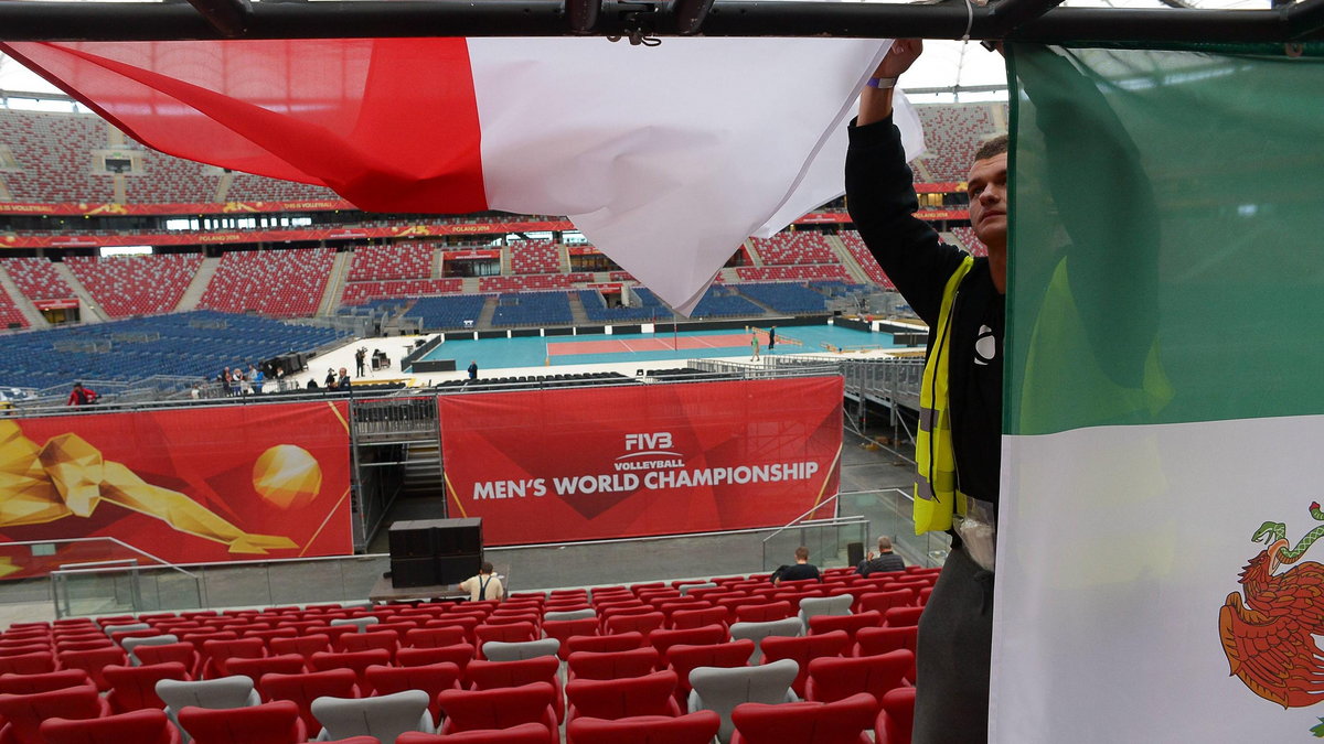 PRZYGOTOWANIA STADIONU NARODOWEGO DO CEREMONII OTWARCIA MISTRZOSTW I MECZU POLSKA SERBIA