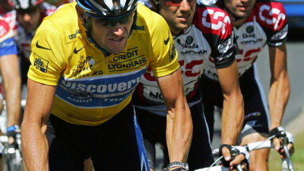 Ivan Basso (w środku)