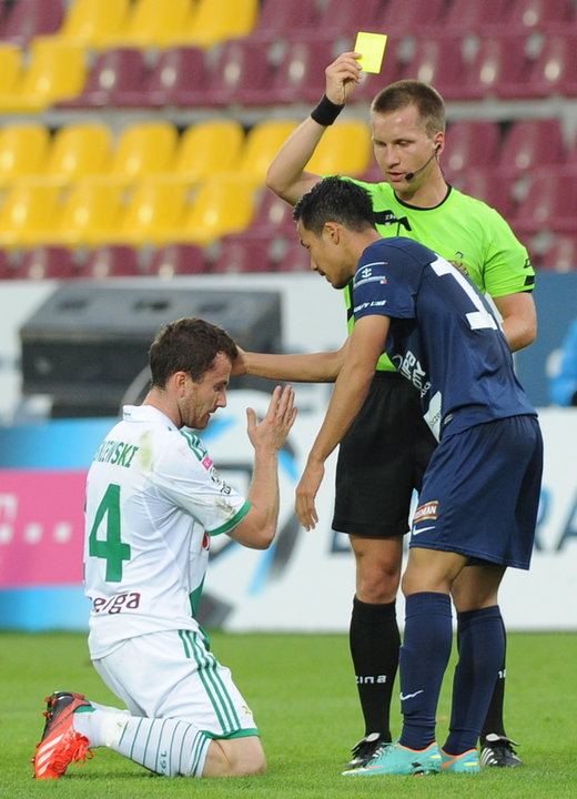 PIŁKARSKA EKSTRAKLASA POGOŃ KONTRA LECHIA GDAŃSK