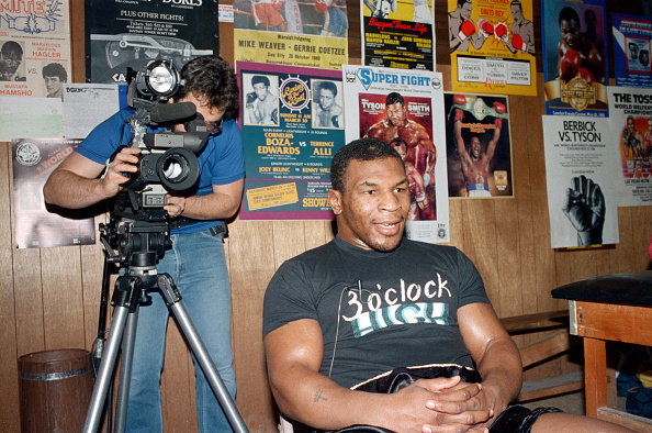 Mike Tyson (1987 rok)