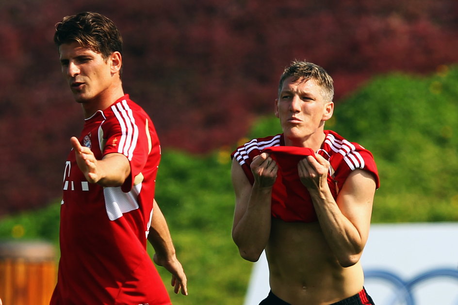  Bastian Schweinsteiger i Mario Gomez w 2012 r.