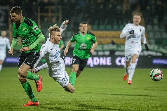 PIŁKA NOŻNA GÓNIK ŁĘCZNA POGOŃ SZCZECIN (Grzegorz Bonin Mateusz Lewandowski)