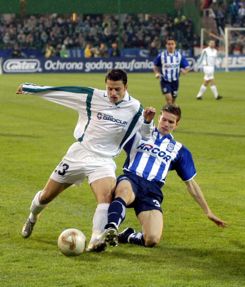 Andrzej Niedzielan i Arne Friedrich (Groclin - Hertha Berlin 1:0, 2003)