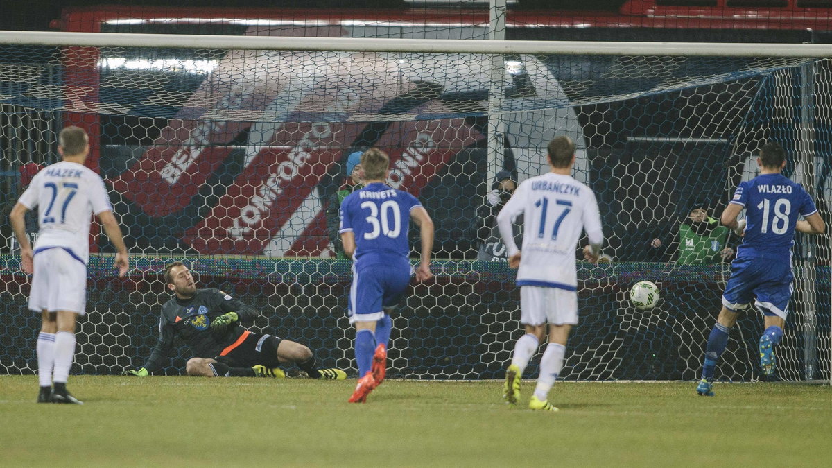 10.12.2016 WISLA PLOCK - RUCH CHORZOW PILKA NOZNA EKSTRAKLASA