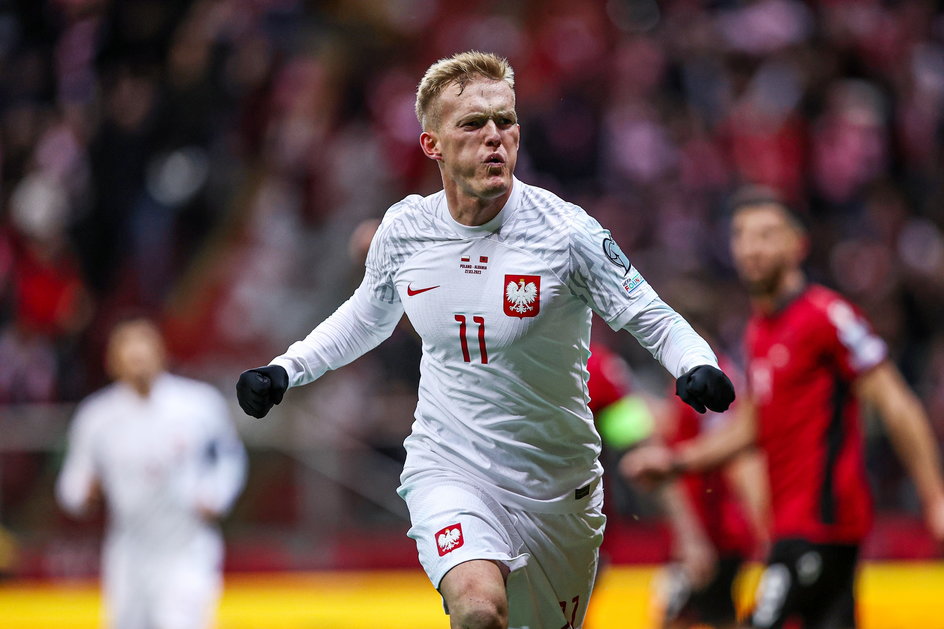 Karol Świderski cieszy się z gola w meczu Polska - Albania