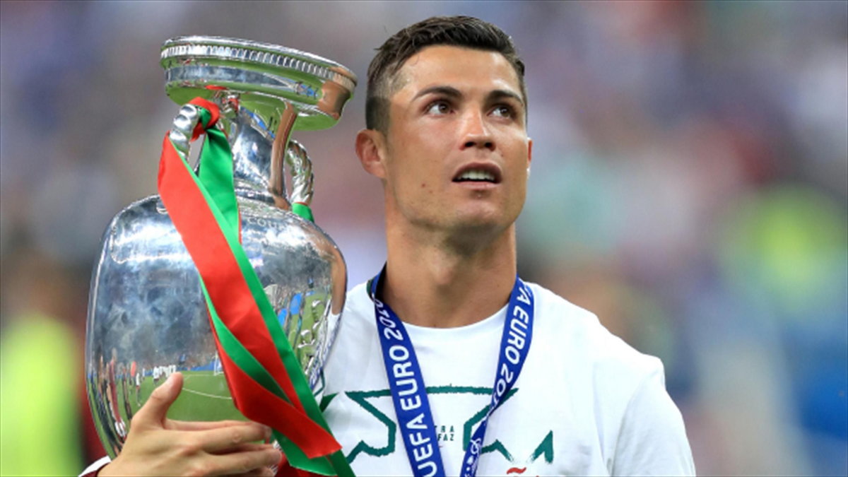 Kiedy Ronaldo puściły emocje po finale Euro 2016