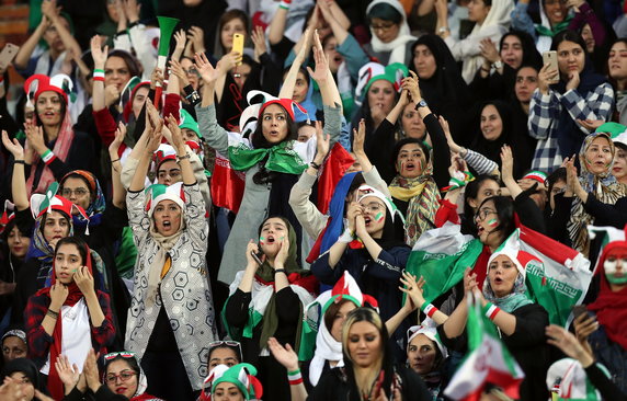 El. MŚ 2022: Iranki obejrzały na stadionie mecz Iran - Kambodża
