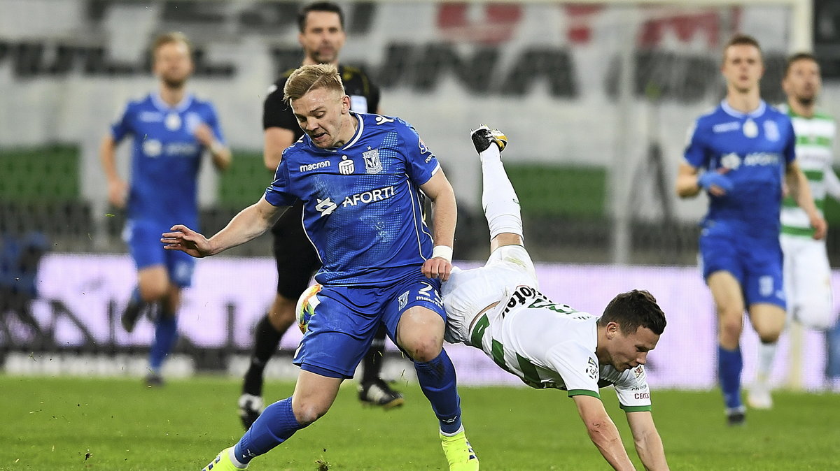 19406260 - PIŁKA NOŻNA EKSTRAKLASA LECHIA GDAŃSK LECH POZNAŃ (Michał Mak i Kamil Jóźwiak )