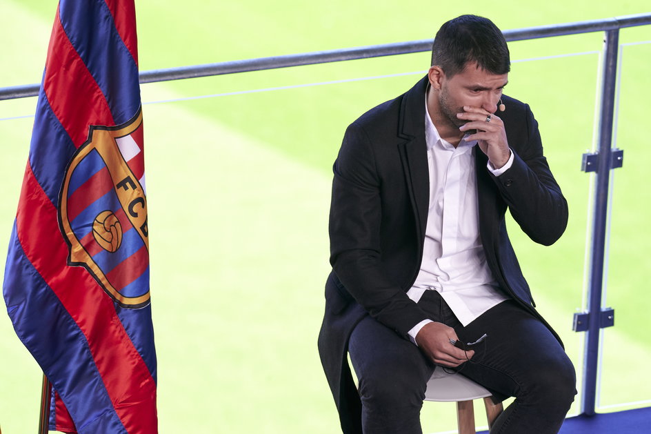 Aguero podczas pożegnalnej konferencji w Barcelonie