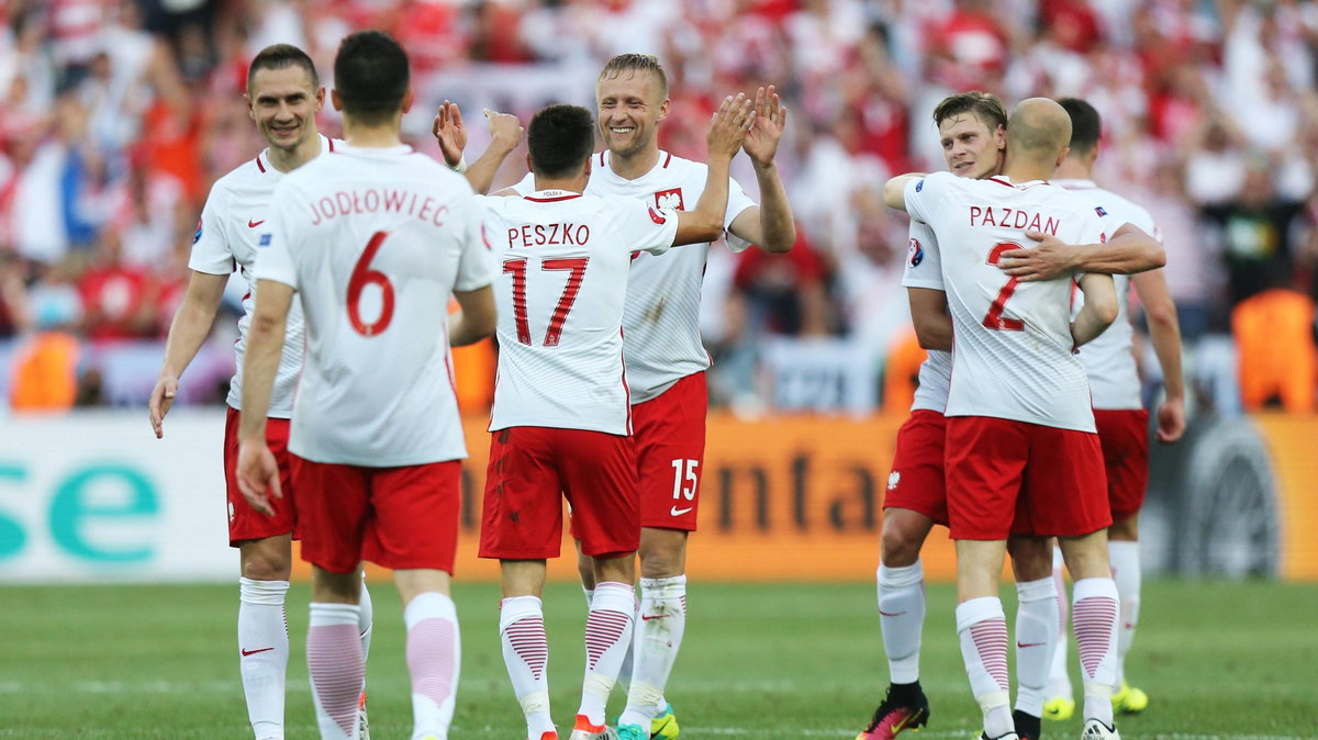 12.06.2016 POLSKA - IRLANDIA POLNOCNA UEFA EURO 2016 PILKA NOZNA