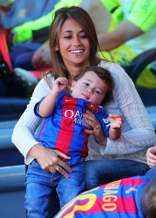 Antonella Roccuzzo z synem Mateo