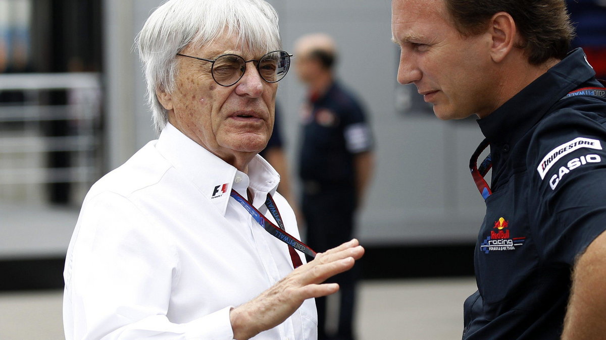 Bernie Ecclestone (L) i Christian Horner (P)