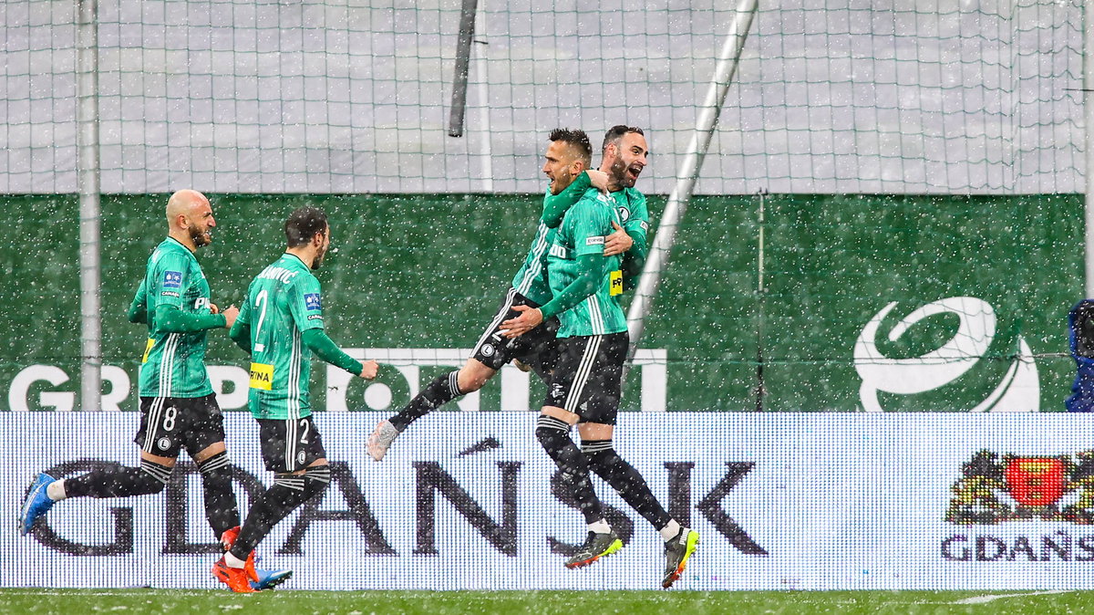 Pilka nozna. PKO Ekstraklasa. Lechia Gdansk - Legia Warszawa. 25.04.2021