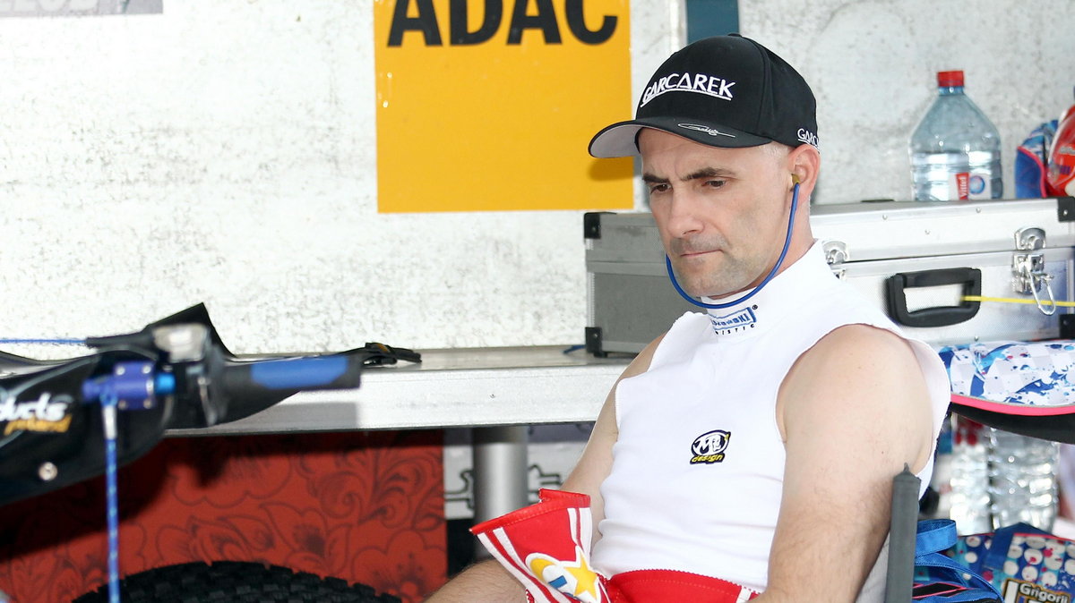 TOMASZ GOLLOB