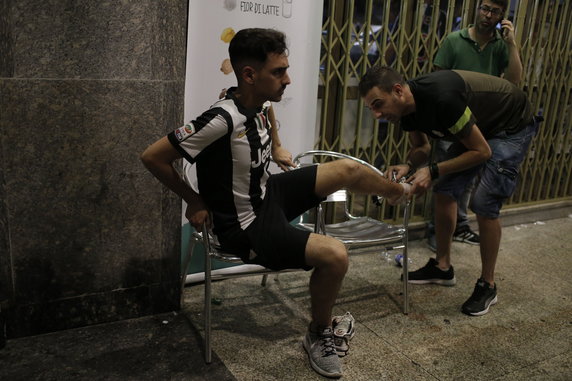 FBL-EUR-C1-JUVENTUS-FANS