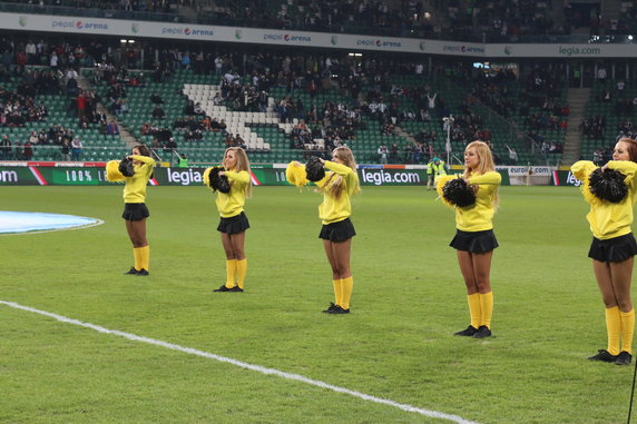 Piękne cheerleaderki Legii Warszawa