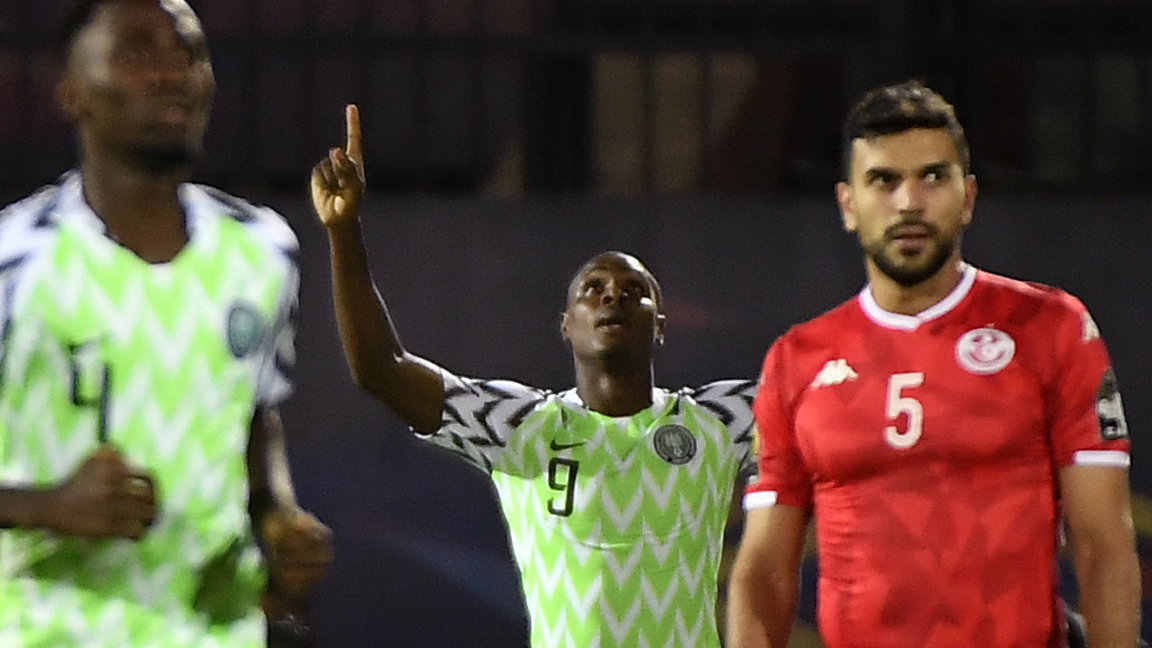 Odion Ighalo (Nigeria) w meczu z Tunezją