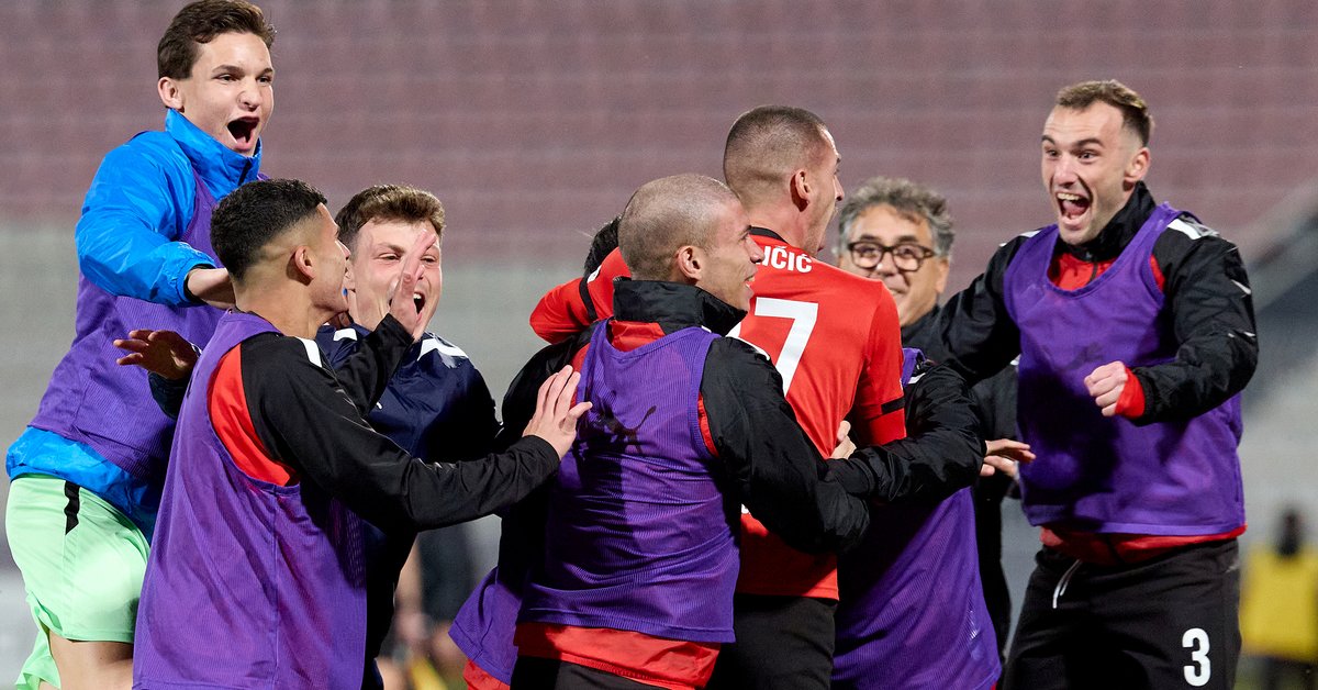 Debiutant świętuje! Pierwsza wygrana w pucharach w historii kraju, niebywałe