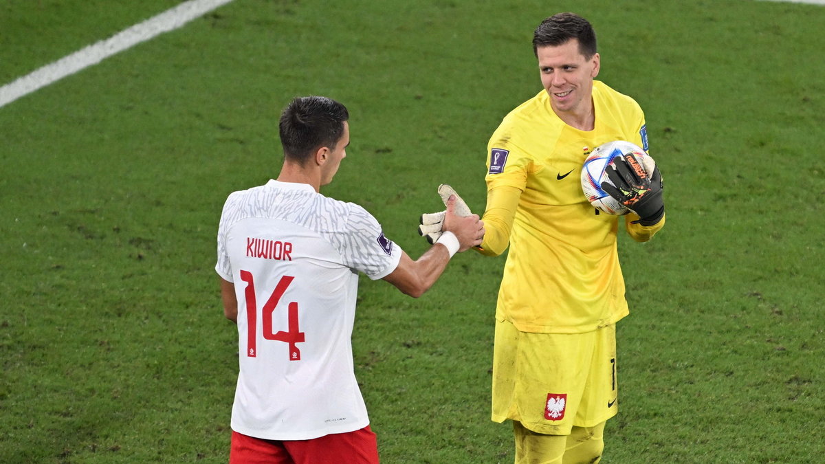 Jakub Kiwior i Wojciech Szczęsny w meczu reprezentacji Polski