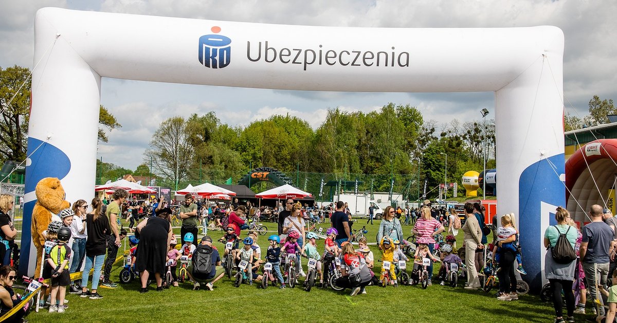 Wyjątkowy projekt przyciąga wielu młodych kolarzy. "Przykład idzie z góry"